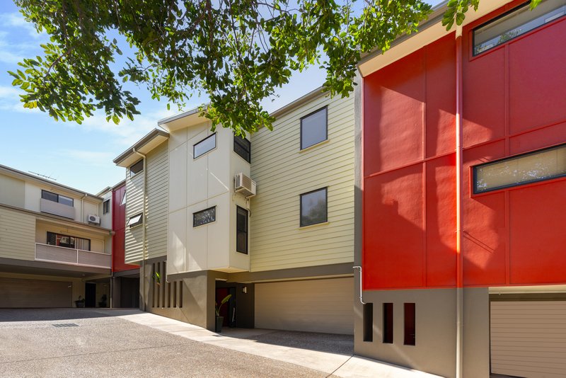 2/16 Carntyne Street, Morningside QLD 4170