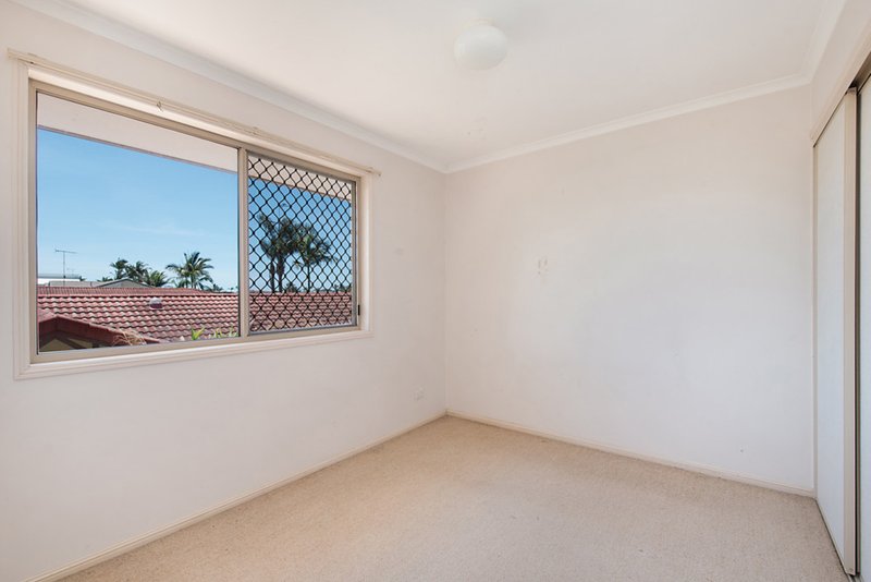 Photo - 2/16 Carrothool Place, Mooloolaba QLD 4557 - Image 8