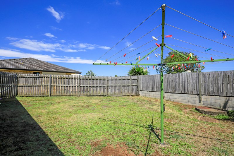 Photo - 2/16 Cauchi Court, Avoca QLD 4670 - Image 16