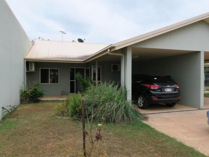 2/16 Christie Avenue, Weipa QLD 4874