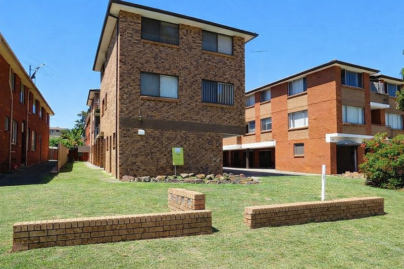 Photo - 2/16 Collimore Avenue, Liverpool NSW 2170 - Image 1