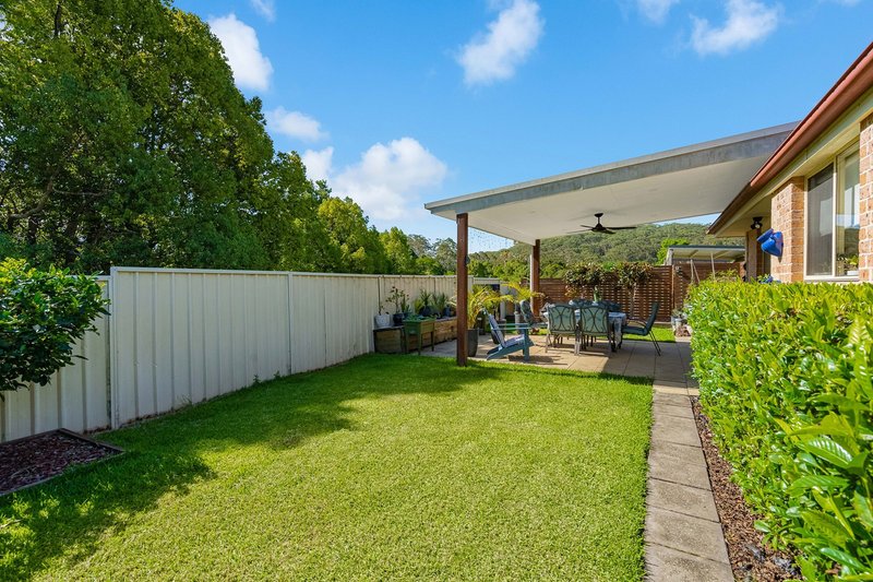 Photo - 2/16 Coraki Close, Ourimbah NSW 2258 - Image 8