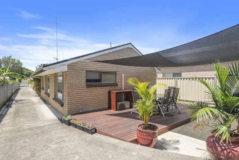 Photo - 2/16 Durran Street, Tugun QLD 4224 - Image 10