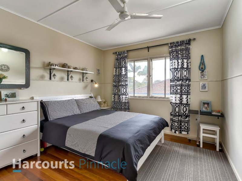 Photo - 216 Ellison Rd , Geebung QLD 4034 - Image 6