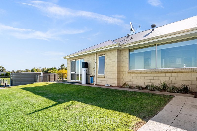 Photo - 216 Forrest Beach Road, Wonnerup WA 6280 - Image 13