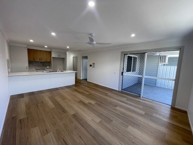 Photo - 2/16 Forrest Street, Pittsworth QLD 4356 - Image 3