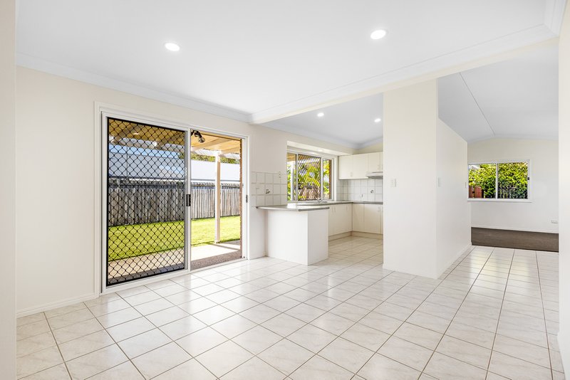 Photo - 2/16 Glenlea Drive, Maroochydore QLD 4558 - Image 8