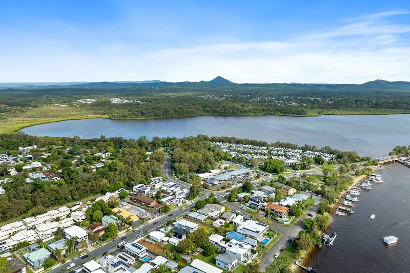 Photo - 2/16 Hilton Terrace, Tewantin QLD 4565 - Image 22