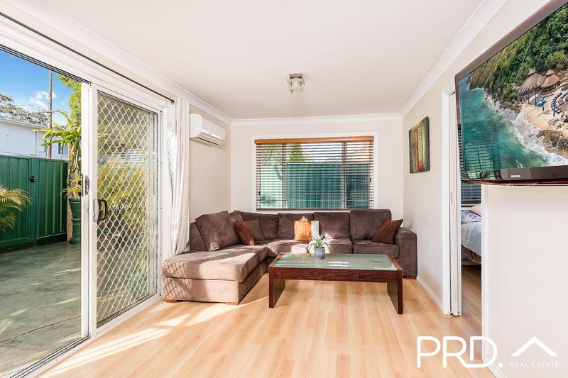 Photo - 216 Horsley Road, Panania NSW 2213 - Image 4