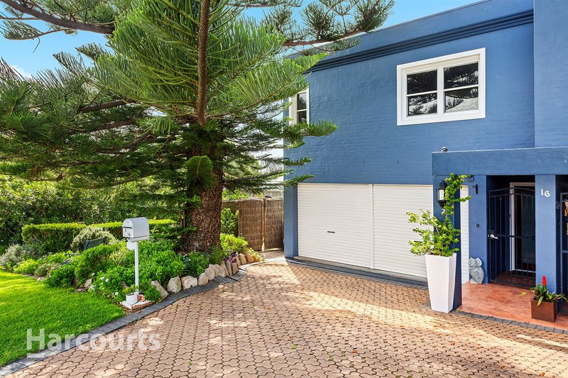 Photo - 2/16 Hothersal Street, Kiama NSW 2533 - Image 6