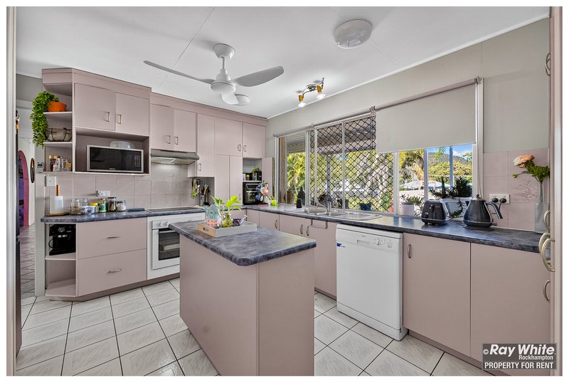 Photo - 216 Houlihan Street, Frenchville QLD 4701 - Image 14