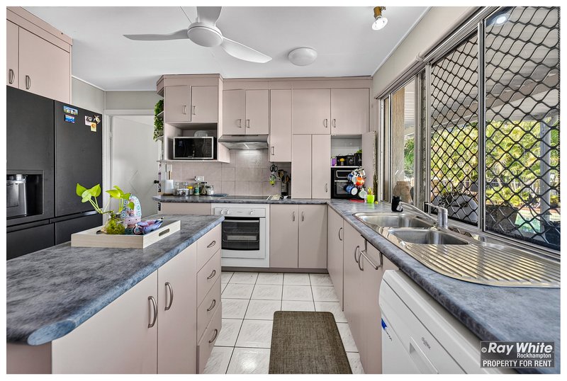 Photo - 216 Houlihan Street, Frenchville QLD 4701 - Image 16