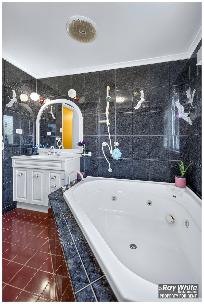 Photo - 216 Houlihan Street, Frenchville QLD 4701 - Image 26