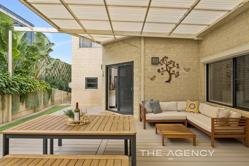 Photo - 2/16 Kinsella Street, Joondanna WA 6060 - Image 16