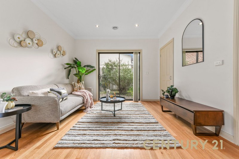 Photo - 2/16 Langton Street, Glenroy VIC 3046 - Image 3