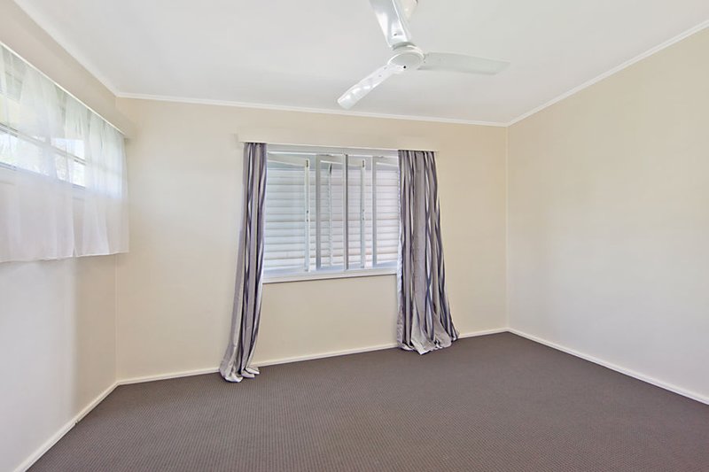 Photo - 2/16 Leeds Street, Gulliver QLD 4812 - Image 6