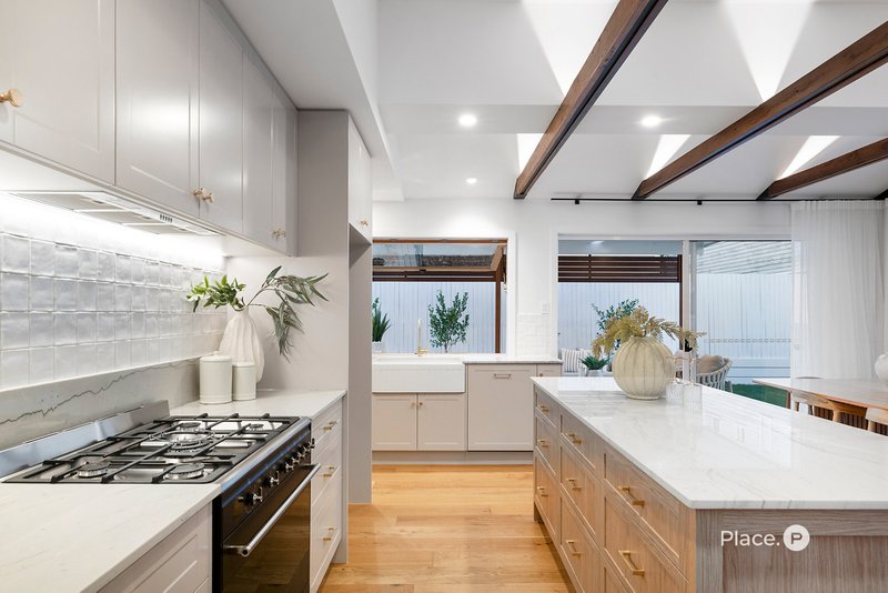 Photo - 216 Long Street East , Graceville QLD 4075 - Image 6