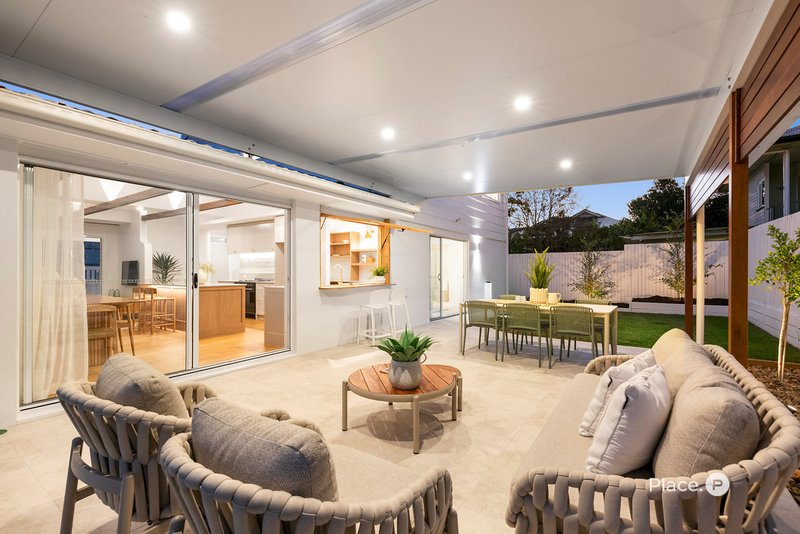 Photo - 216 Long Street East , Graceville QLD 4075 - Image 14