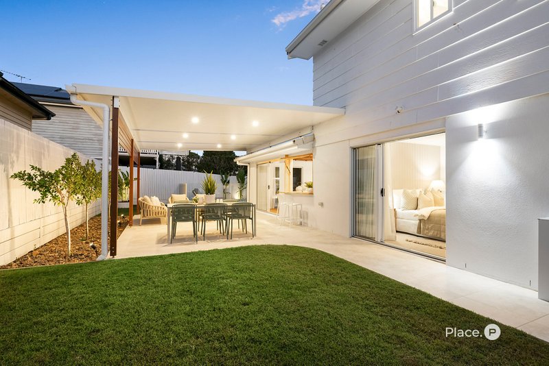 Photo - 216 Long Street East , Graceville QLD 4075 - Image 18