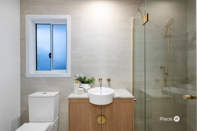 Photo - 216 Long Street East , Graceville QLD 4075 - Image 27