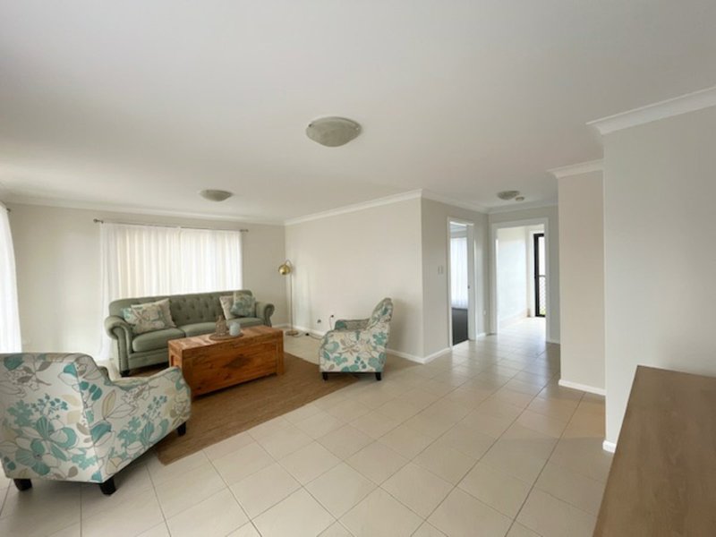 Photo - 2/16 Manning Street, Manning Point NSW 2430 - Image 2