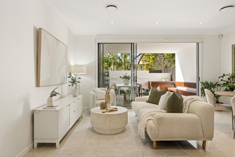 Photo - 2/16 Monmouth Street, Morningside QLD 4170 - Image 7