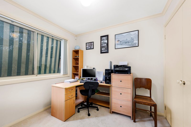 Photo - 2/16 Oliver Street, Ringwood VIC 3134 - Image 9