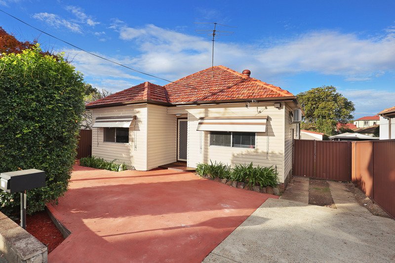 216 Park Road, Auburn NSW 2144