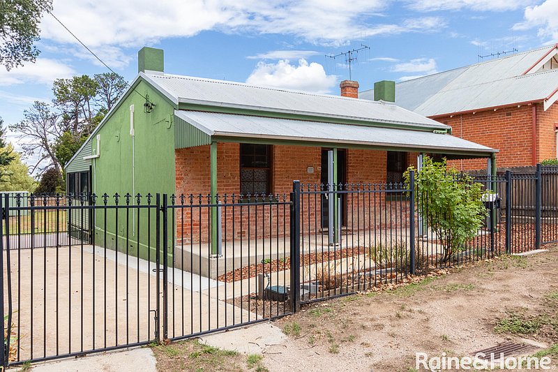 Photo - 216 Peel Street, Bathurst NSW 2795 - Image 15