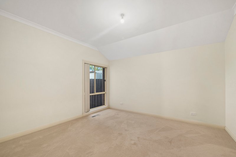 Photo - 2/16 Prince Charles Street, Clayton VIC 3168 - Image 6