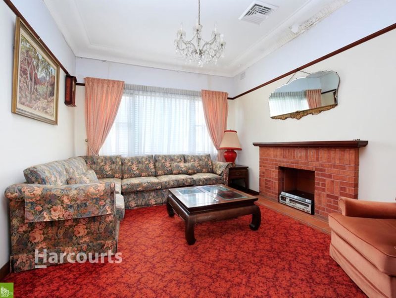 Photo - 216 Princes Highway, Dapto NSW 2530 - Image 2