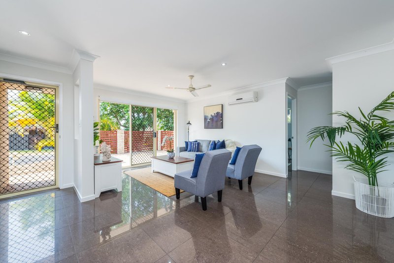 Photo - 2/16 Redstart Street, Upper Coomera QLD 4209 - Image 8