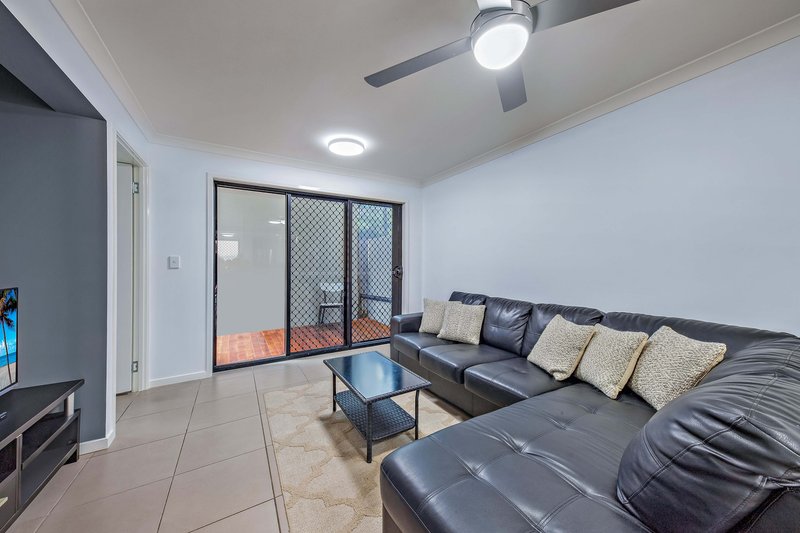 Photo - 2/16 Schnapper Street, Cannonvale QLD 4802 - Image 19