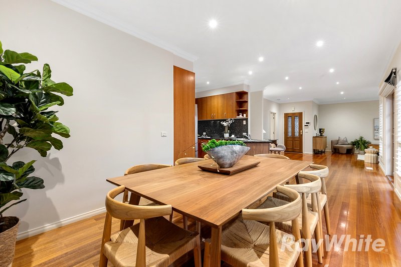 Photo - 2/16 Schulz Street, Bentleigh East VIC 3165 - Image 9