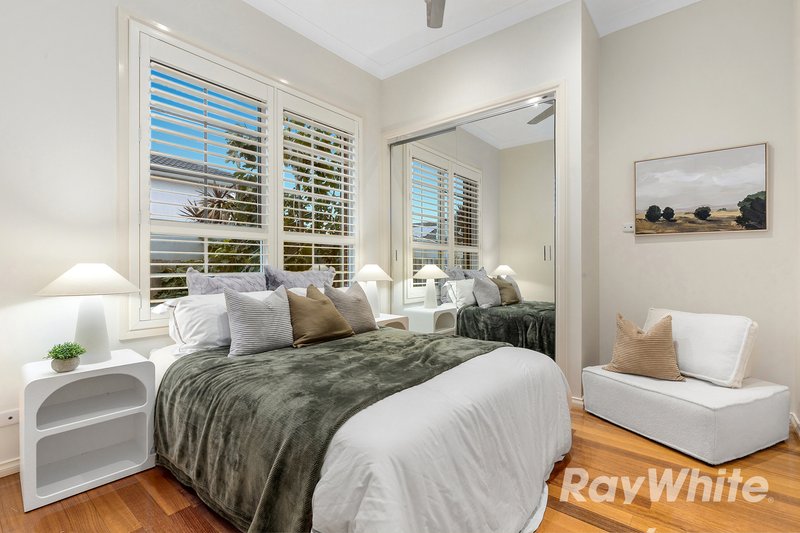 Photo - 2/16 Schulz Street, Bentleigh East VIC 3165 - Image 11