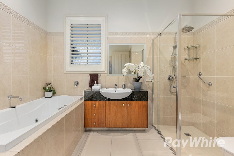 Photo - 2/16 Schulz Street, Bentleigh East VIC 3165 - Image 12