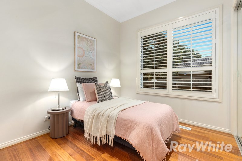 Photo - 2/16 Schulz Street, Bentleigh East VIC 3165 - Image 13