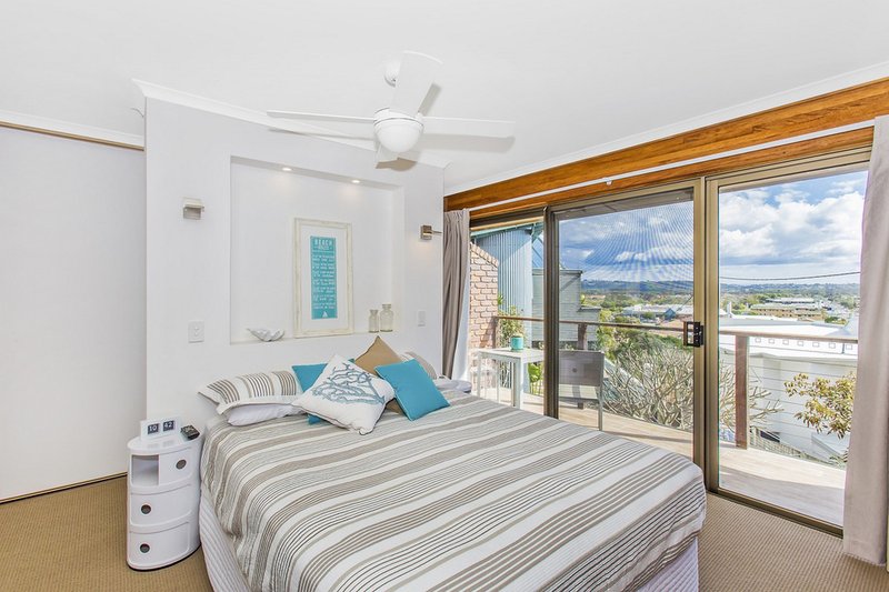 Photo - 2/16 Seaview Street, Kingscliff NSW 2487 - Image 11