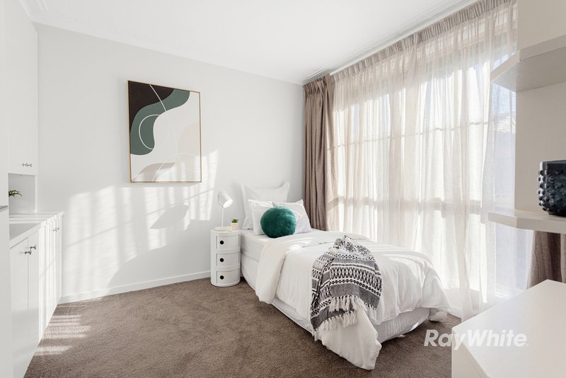 Photo - 2/16 Seymour Road, Elsternwick VIC 3185 - Image 9