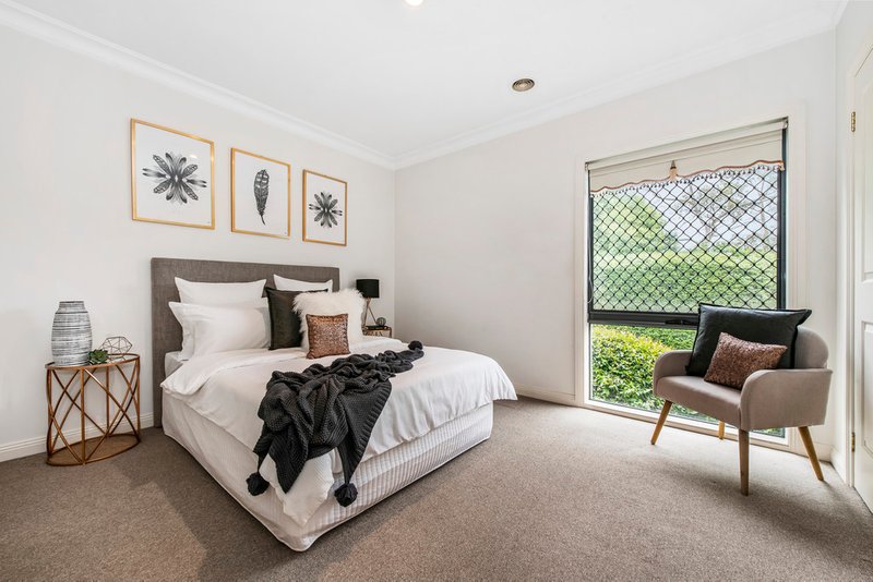 Photo - 2/16 Station Street, Ferntree Gully VIC 3156 - Image 6