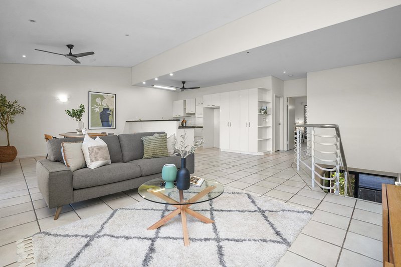 Photo - 21/6 Stoddart Drive, Bayview NT 0820 - Image 8