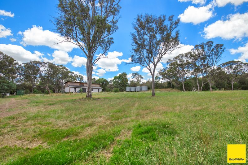 Photo - 216 Taylor Street, Armidale NSW 2350 - Image 2