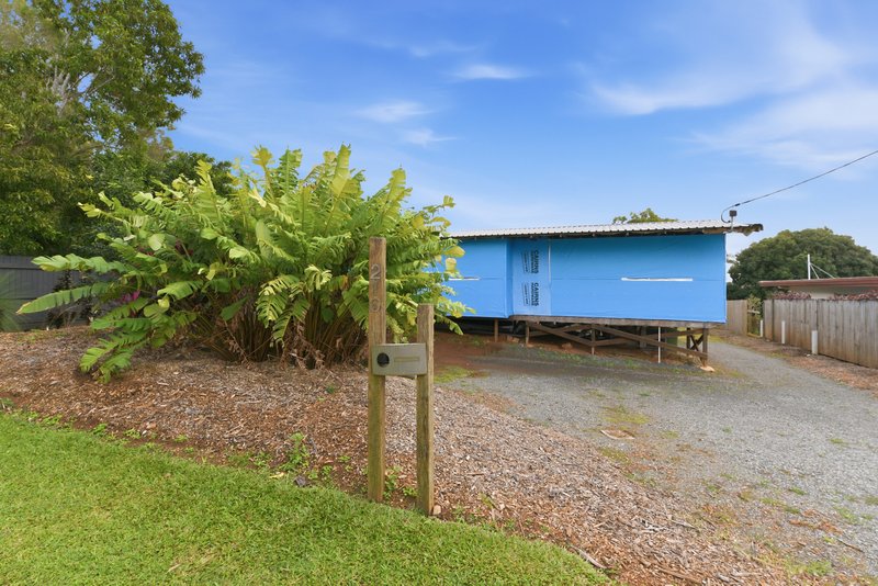 Photo - 216 Toogood Road, Bayview Heights QLD 4868 - Image 2