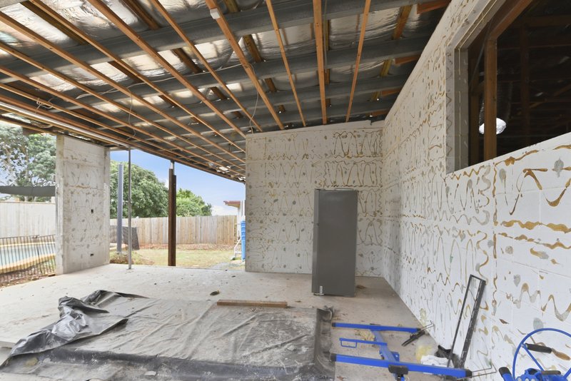 Photo - 216 Toogood Road, Bayview Heights QLD 4868 - Image 11