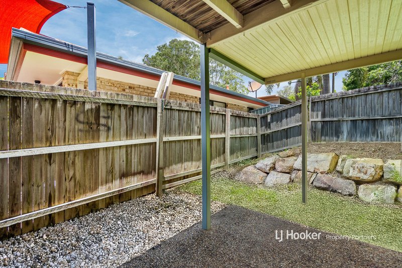 Photo - 2/160 Chesterfield Crescent, Kuraby QLD 4112 - Image 10