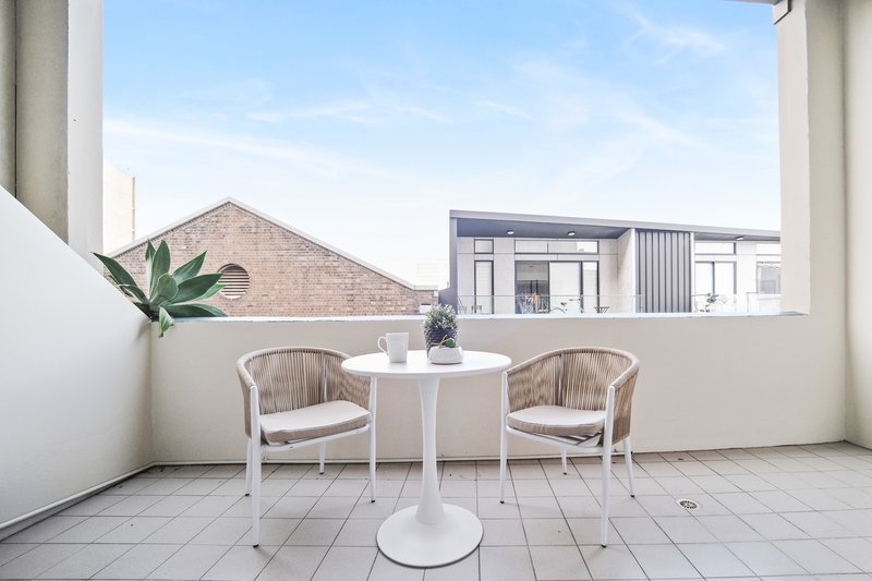 Photo - 216/1 Missenden Road, Camperdown NSW 2050 - Image 4