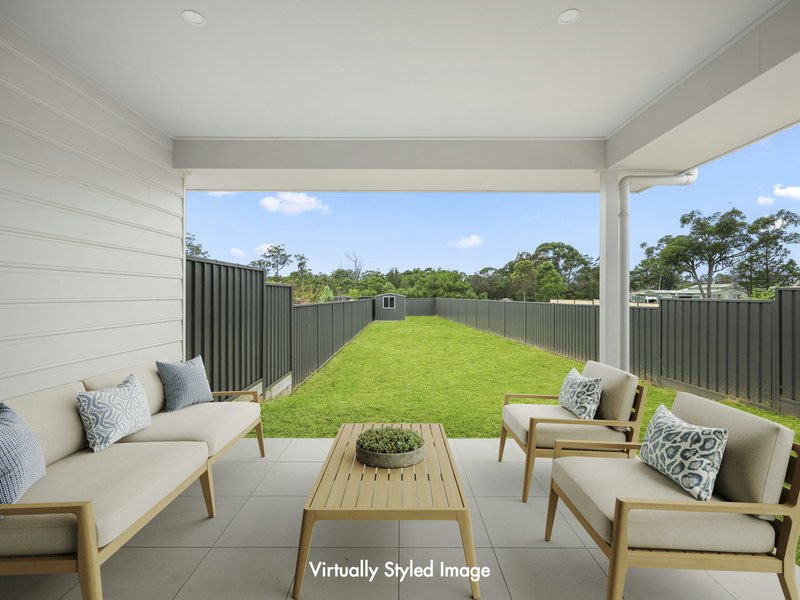 2/162 Larmer Avenue, Sanctuary Point NSW 2540