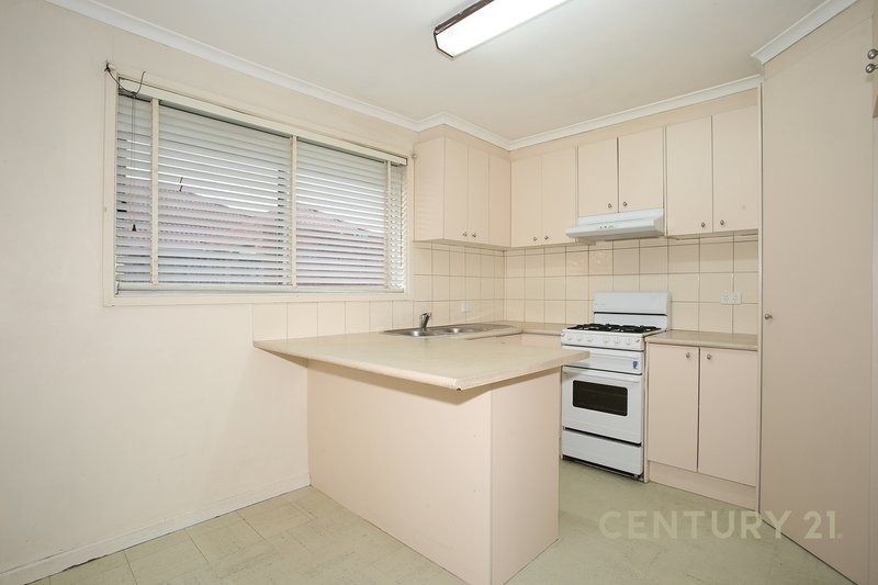 Photo - 2/163 Gladstone Road, Dandenong North VIC 3175 - Image 3