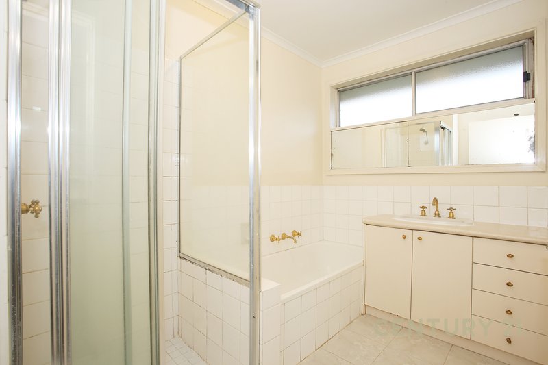 Photo - 2/163 Gladstone Road, Dandenong North VIC 3175 - Image 5