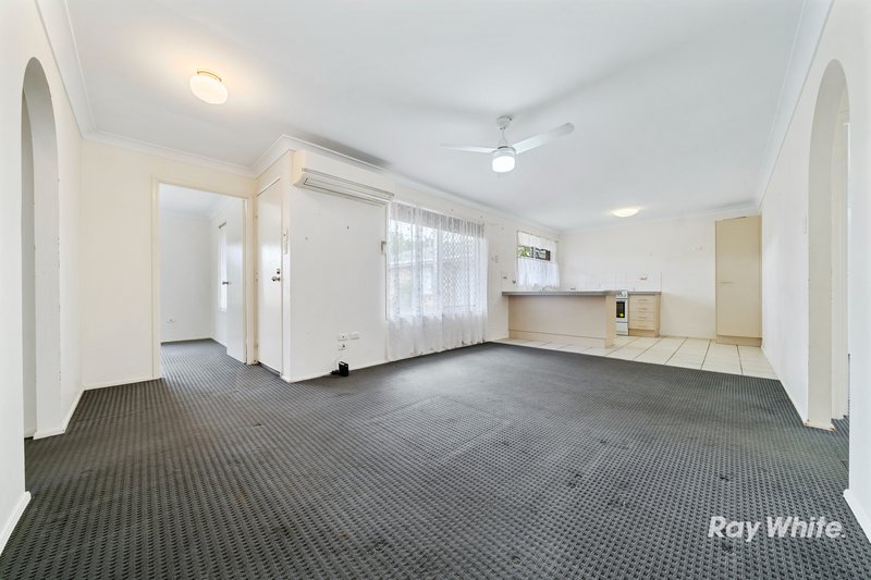 Photo - 2/164 Mount Warren Boulevard, Mount Warren Park QLD 4207 - Image 3